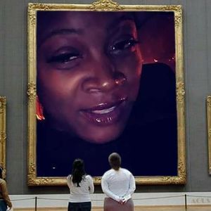 Meet your Posher, Crystal